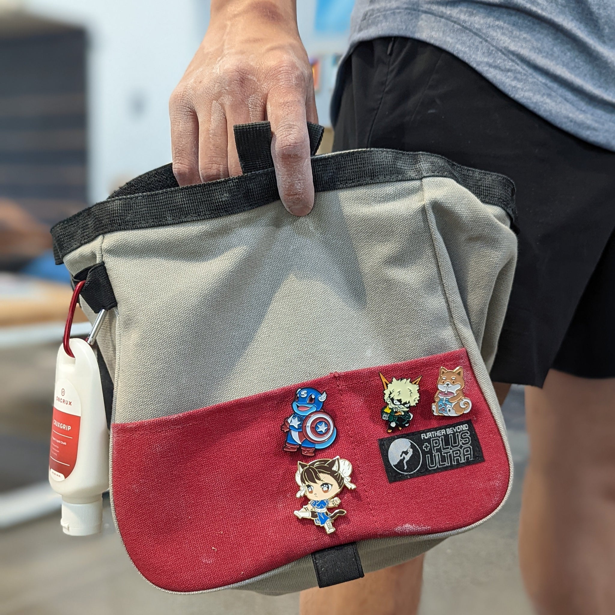 Climbing Chalk Bag Grey Red – plusultraclimbing - Main Image